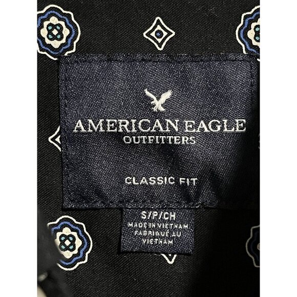 American Eagle Mens Small Button Up Collared Top Blouse Black Geometric - Picture 6 of 9